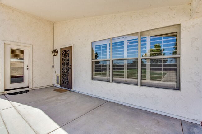 Building Photo - GORGEOUS home in the highly desired Arrowhead Ranch