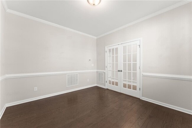 Building Photo - 156 Round Pond Dr