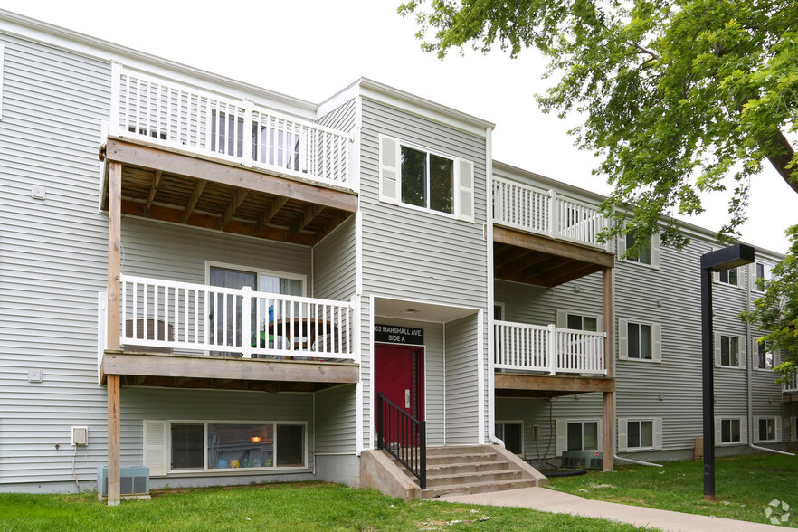 Primary Photo - Hidden Bluffs Apartments