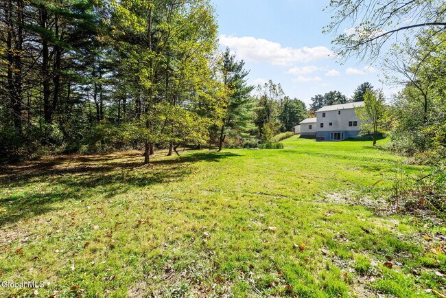 Building Photo - 30 Dick Lynch Rd