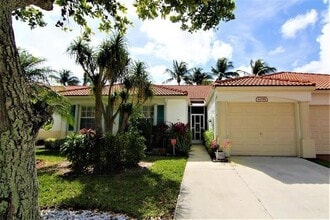Building Photo - 6098 Lake Hibiscus Dr