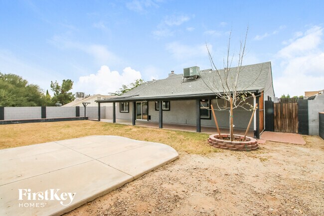 Building Photo - 9811 S 47th Pl