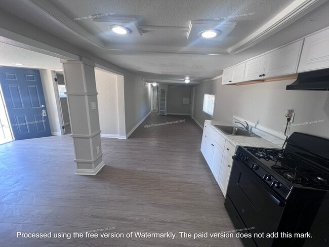 Building Photo - 44075 B St