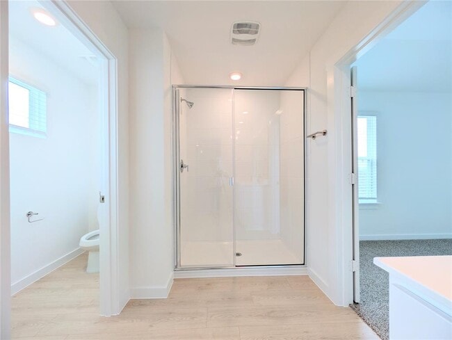 Building Photo - 9400 Oxbow Strap Dr