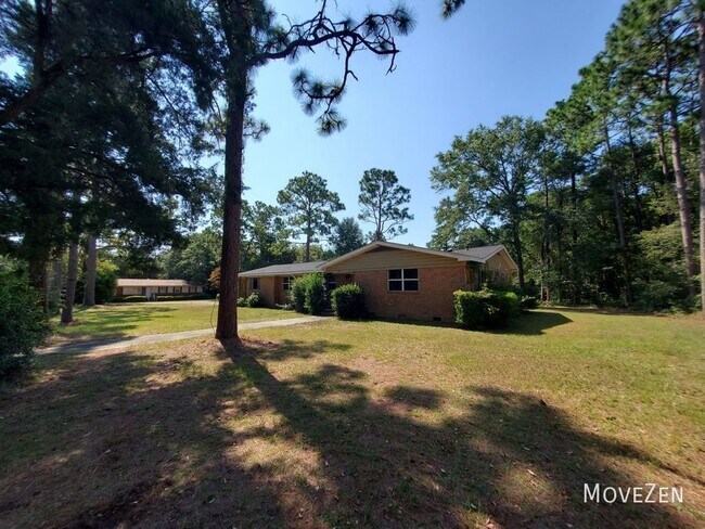 Building Photo - 510 Wesley Ave