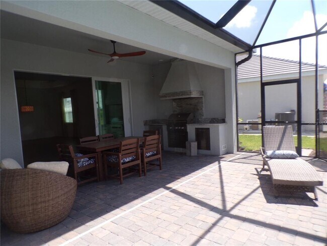 Building Photo - 15255 River Birch Ct