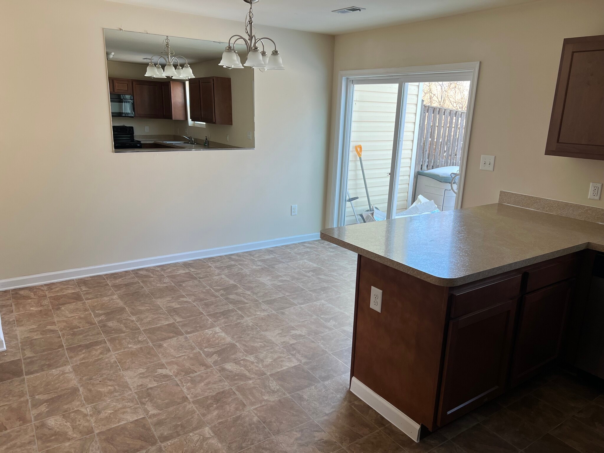 Building Photo - 36 Defy Ln