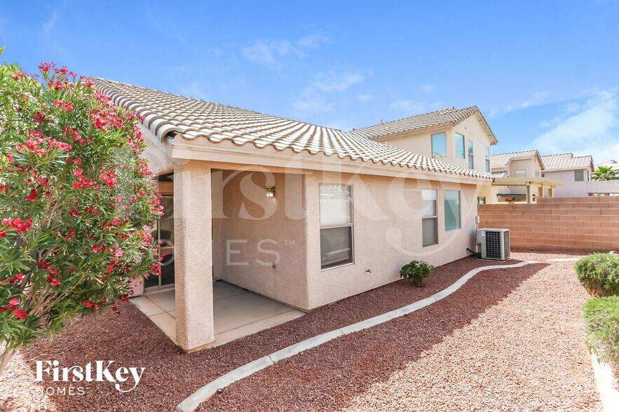 Building Photo - 4517 Possum Berry Ln