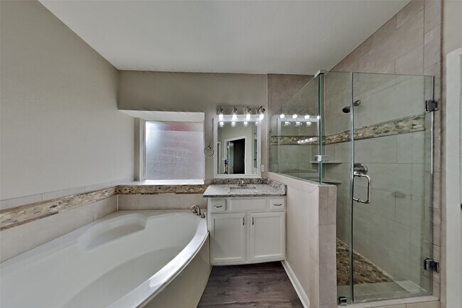 Building Photo - 14306 Cypress Falls Dr