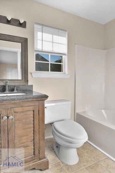 Building Photo - 934 Poppleton Dr