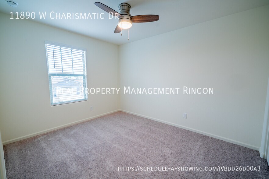 Building Photo - 11890 W Charismatic Dr