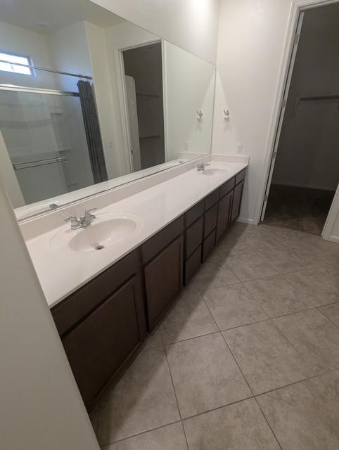 Building Photo - 10242 S Pantano Knolls Dr