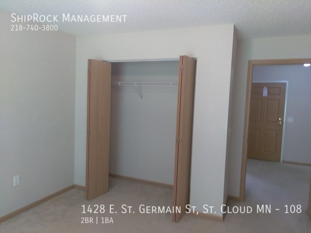 Building Photo - 1428 E St Germain St