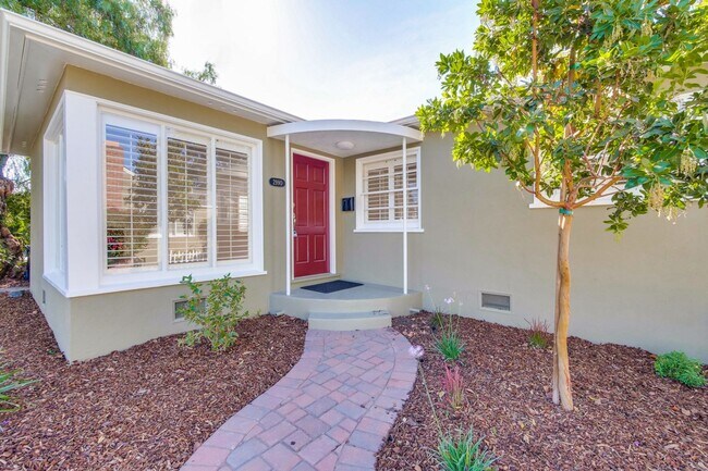 Building Photo - Wow! What a Great Home! Available Soon!