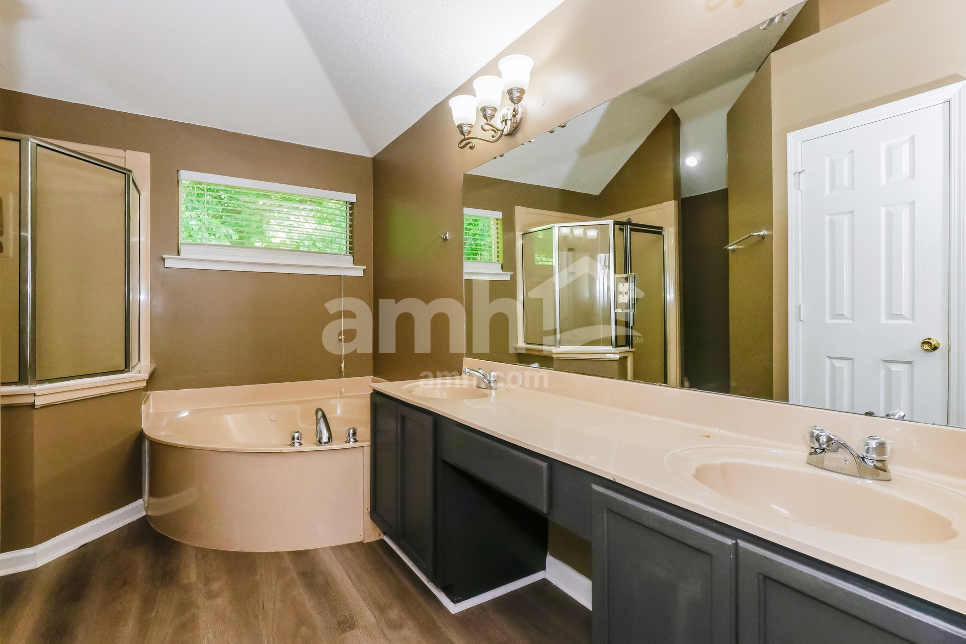 Building Photo - 1377 Marhill Cove