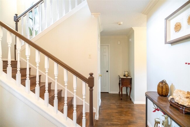 Building Photo - 18310 Spellbrook Dr