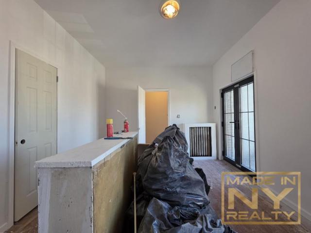 Building Photo - 1 bedroom in KEW GARDENS NY 11415