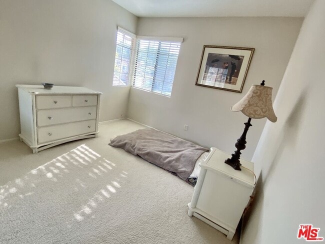 Building Photo - 3856 Cottonwood Grove Trail