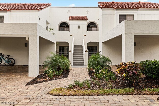 Building Photo - 565 Beachwalk Cir
