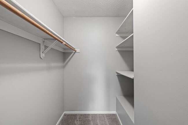 Building Photo - 13359 Zenith Ln