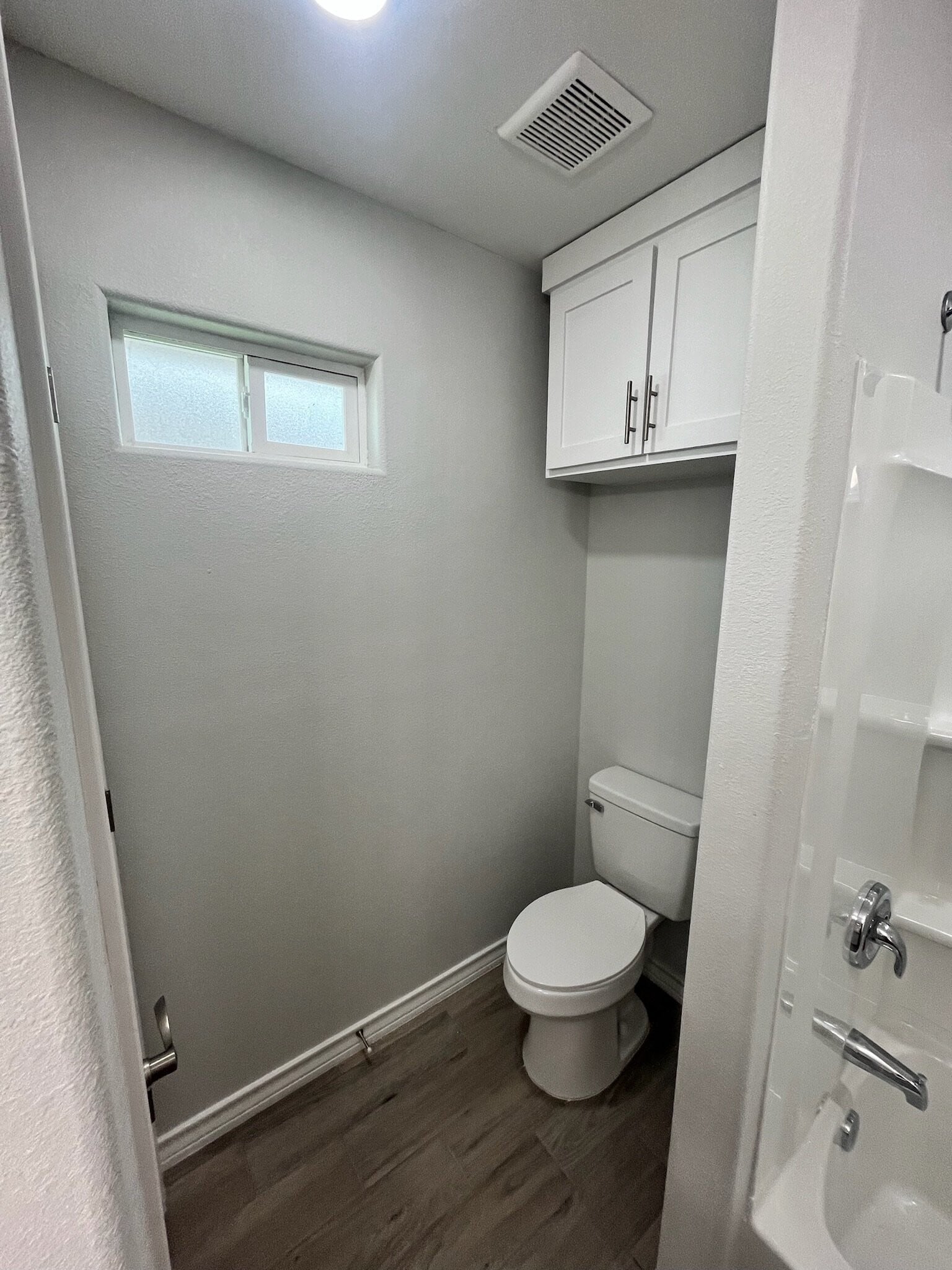 Building Photo - 1810 Atrium Pl Dr