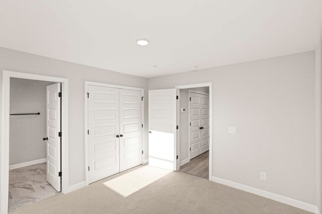 Building Photo - 514 Tappan Private Ln