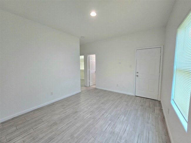 Building Photo - 3702 Wylie St
