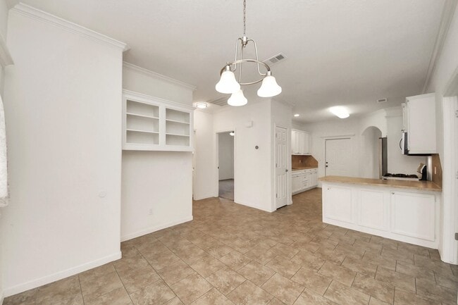 Building Photo - 228 Greenleaf St