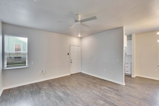Building Photo - 3201 Jack Cook Dr