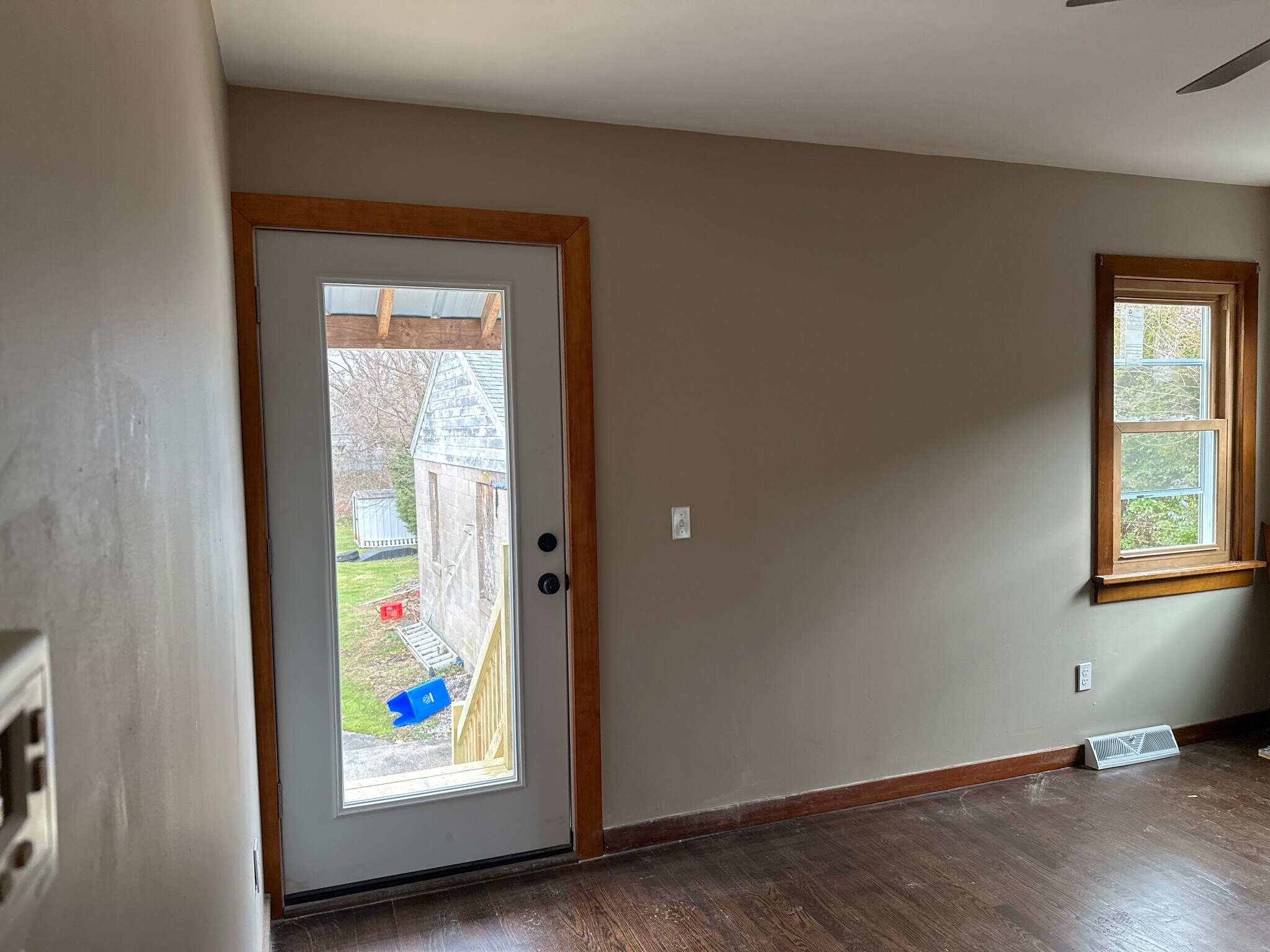 3rd bedroom - 69 Monroe St