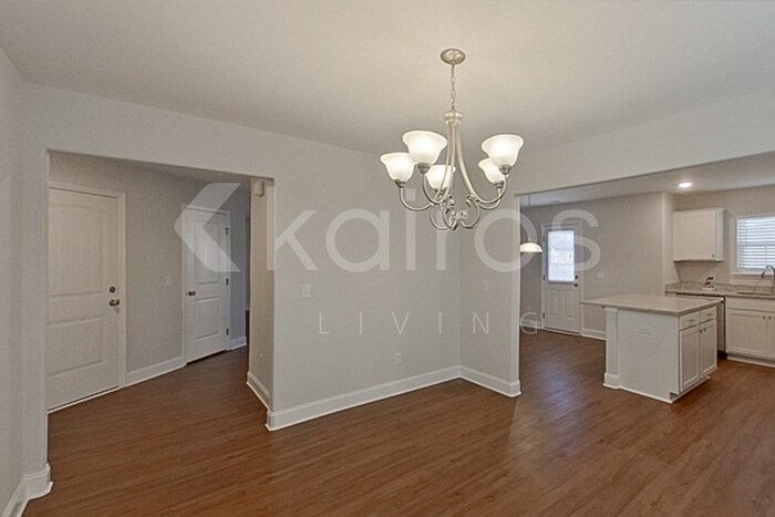 Building Photo - 103 Western Red Cedar Dr