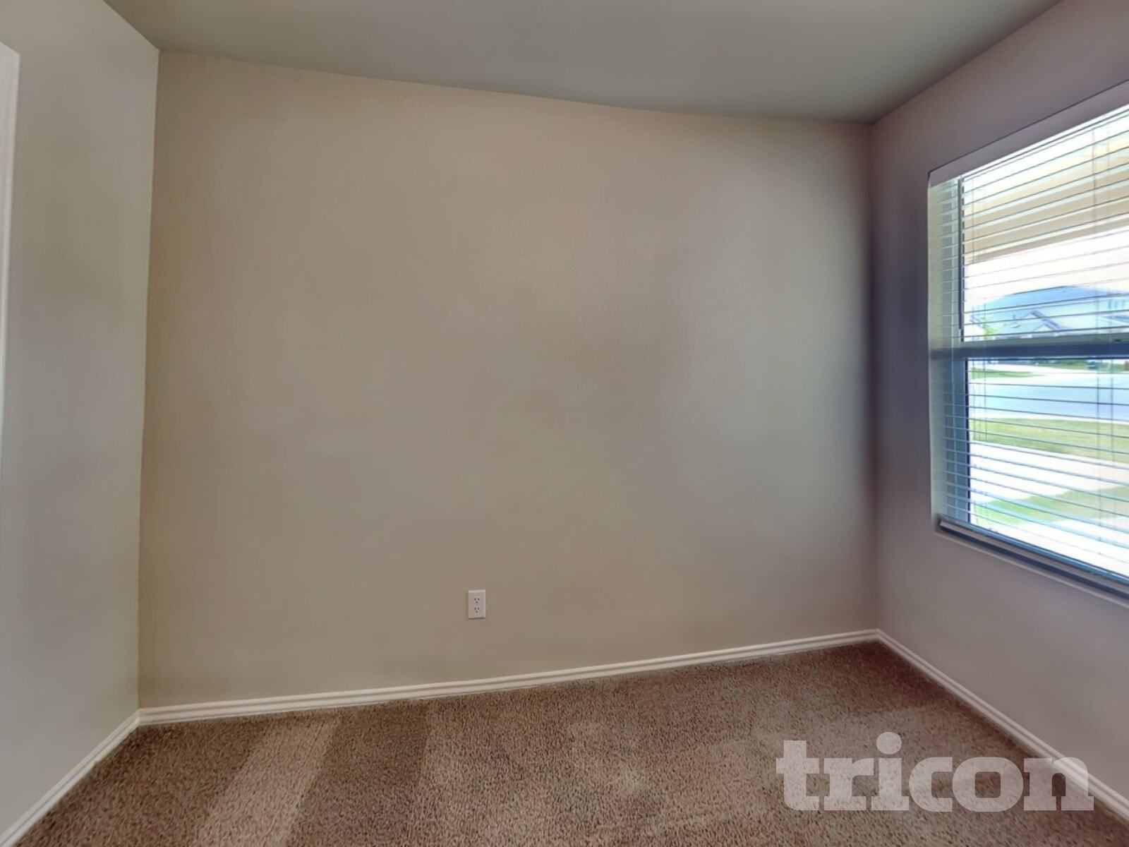 Building Photo - 3525 Stride Ln