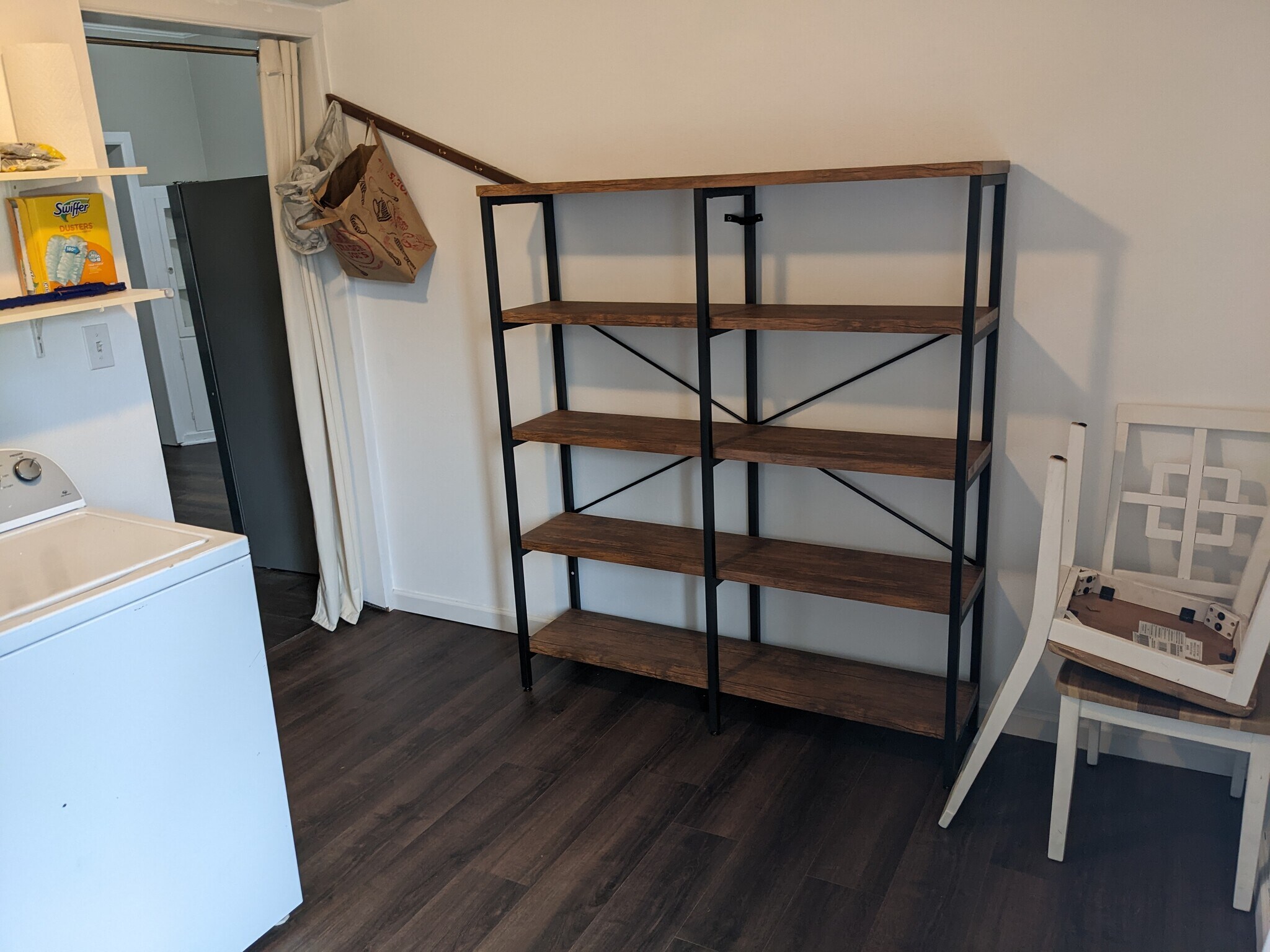 Building Photo - 4116 S Thompson Ave