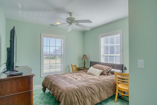 Building Photo - Coastal Duplex with Stunning Water Views — 4BR/3BA | Steps from the Beach!