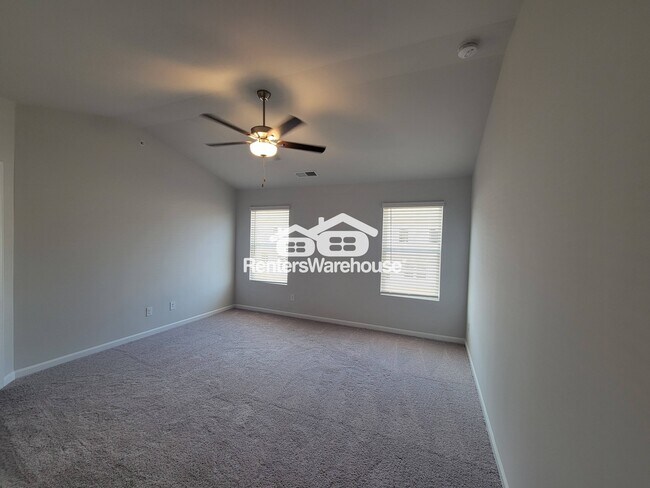 Building Photo - 11677 Mendenhall Ct