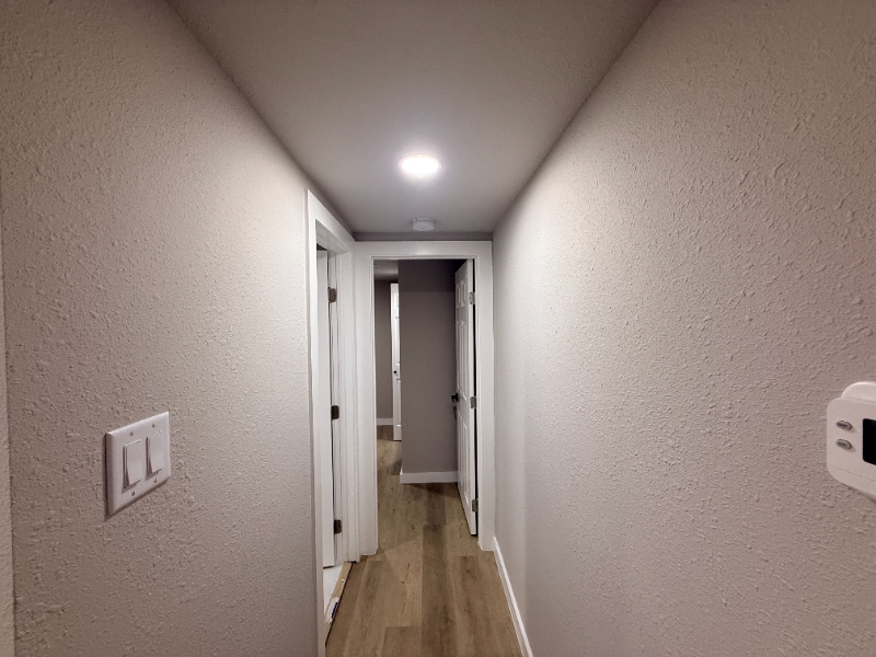 Building Photo - 5238 Pease St