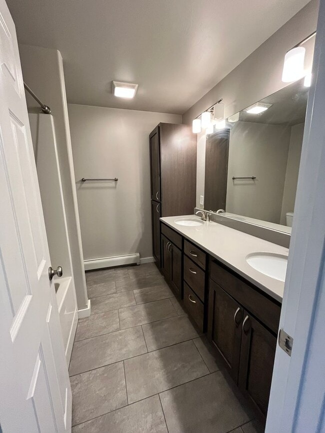 Building Photo - Beautiful 4 Bedroom Bozeman Home