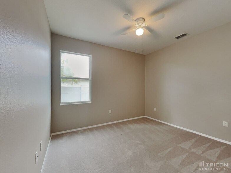 Building Photo - 4044 Festival Pointe Blvd