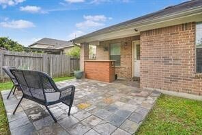 Building Photo - 10351 Whisper Bluff Dr