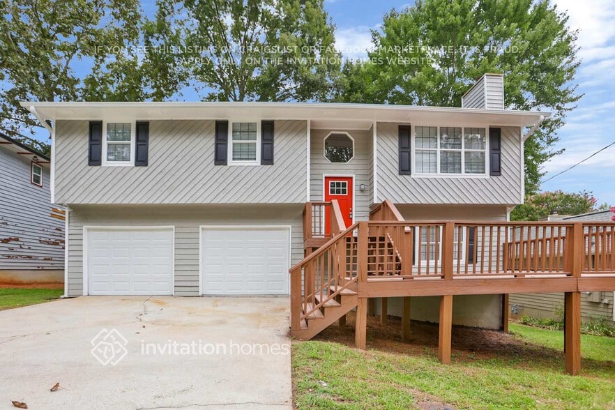 Building Photo - 724 Pepperwood Ln