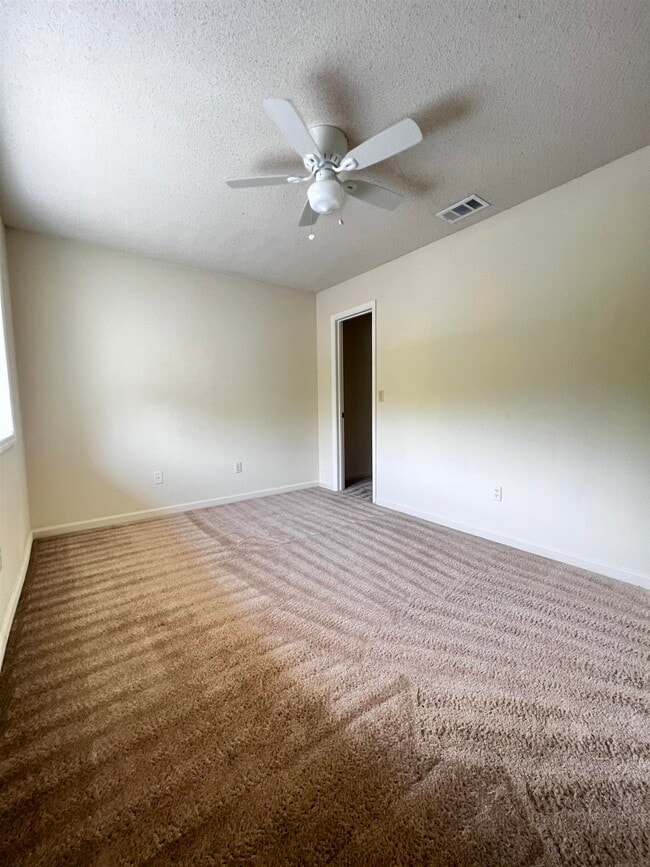 Building Photo - 2534 Emerald Ridge Loop