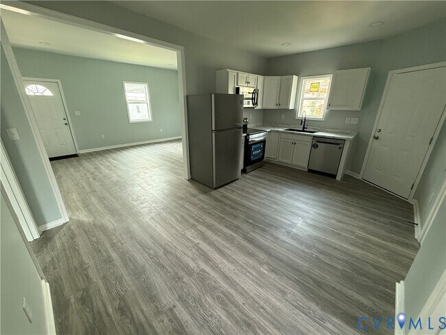 Building Photo - 910 Rome St