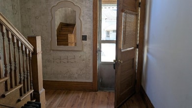 Building Photo - 1021 Ames St