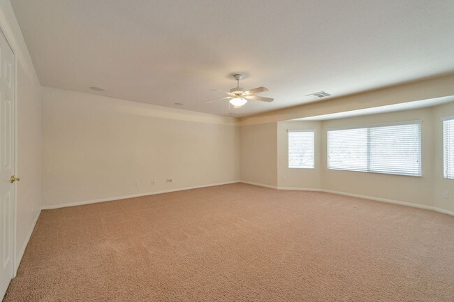 Building Photo - 4127 Abernethy Forest Pl