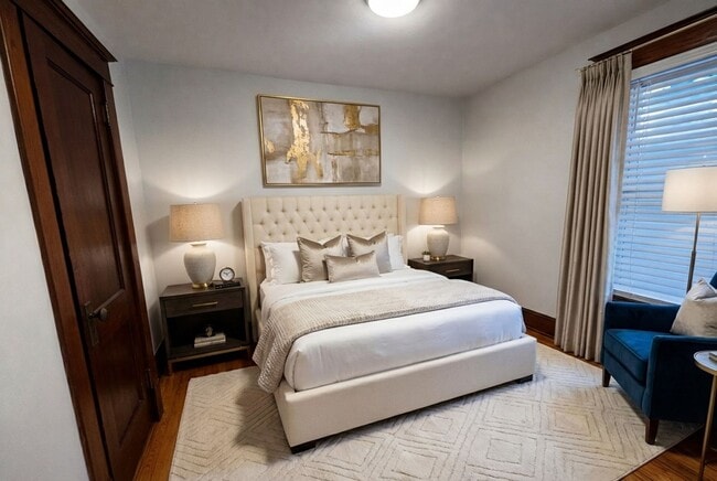 Building Photo - Large 4 bedroom home across from Franklyn Field.