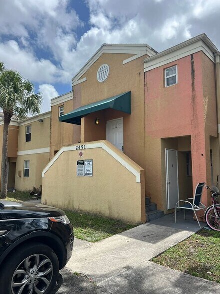 Primary Photo - 2451 NW 56th Ave