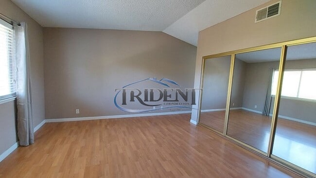 Building Photo - 1744 Greengate St