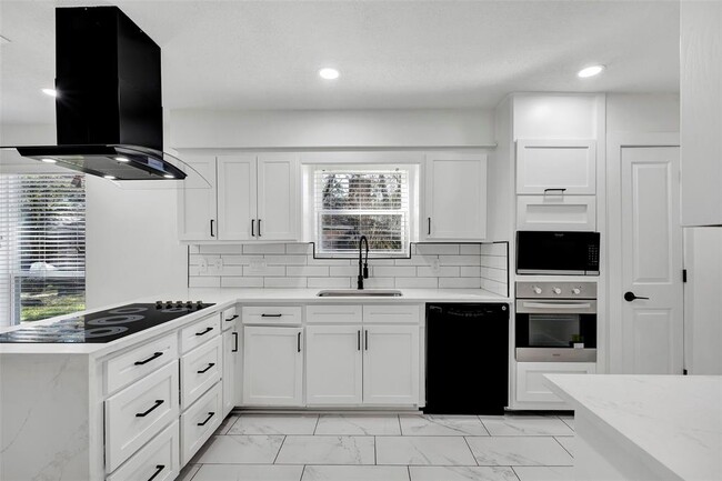 Building Photo - 7810 Blackjack Ct
