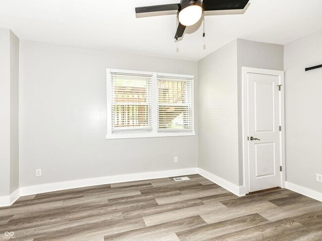 Building Photo - 2645 N College Ave