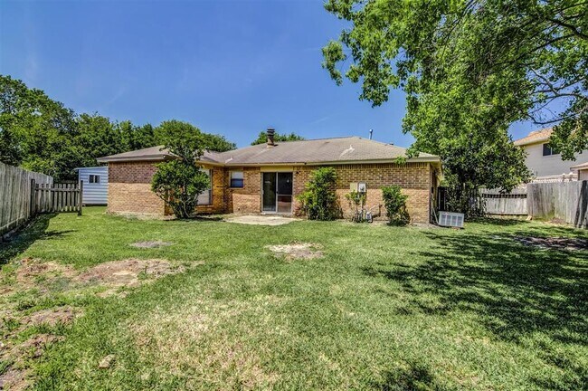 Building Photo - 10542 Kirkgreen Dr